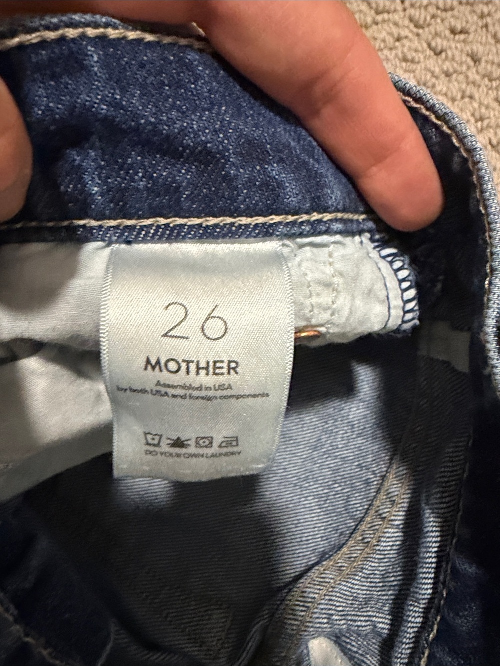 MOTHER Barrel Jeans in Deep Blue Wash - Picture 3 of 10
